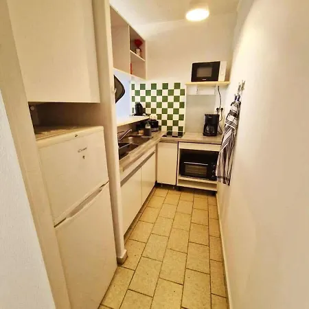 Apartmán Charming 1 Bedroom In Du Roi Steps From The Le Grau-du-Roi